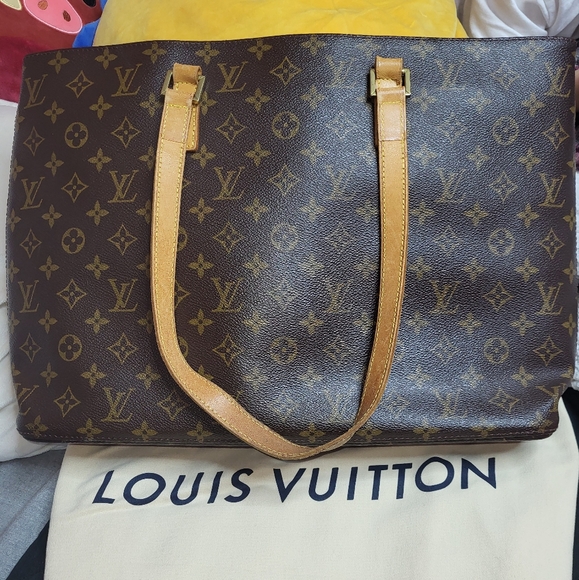Louis Vuitton Brown Monogram Shoulder Bag - Picture 6 of 16